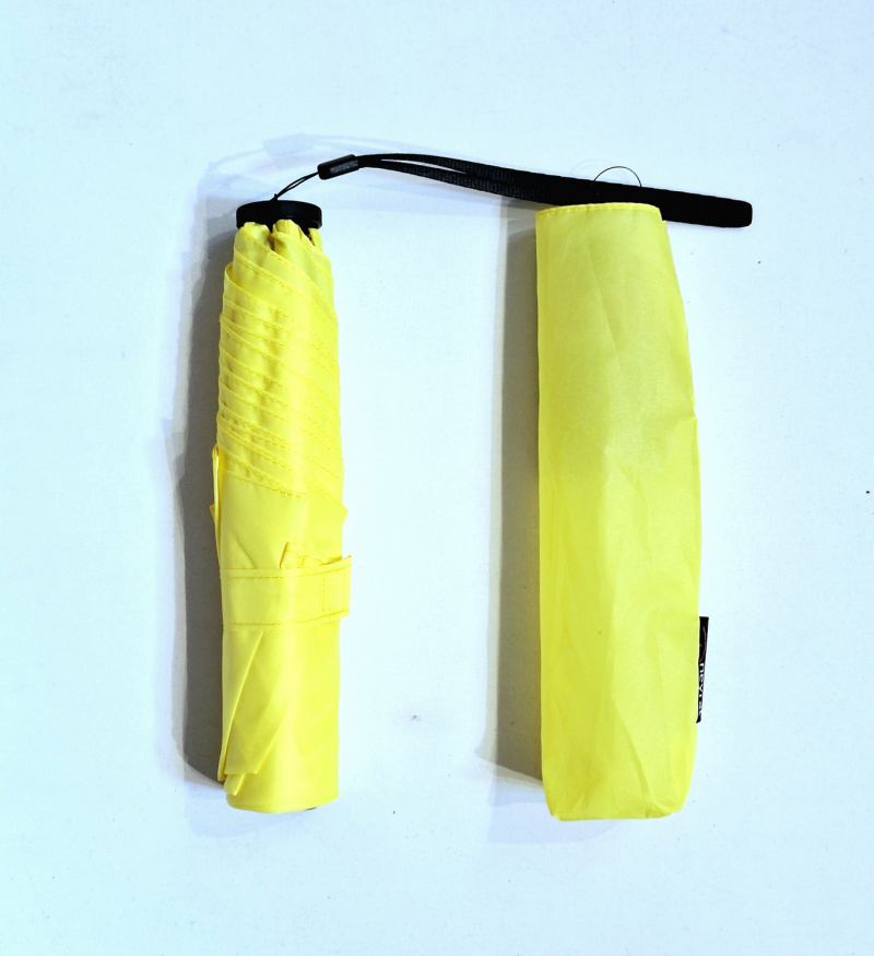 Parapluie PLUME pliant fin uni jaune manuel - Super léger 100 g & Pas cher - Neyrat