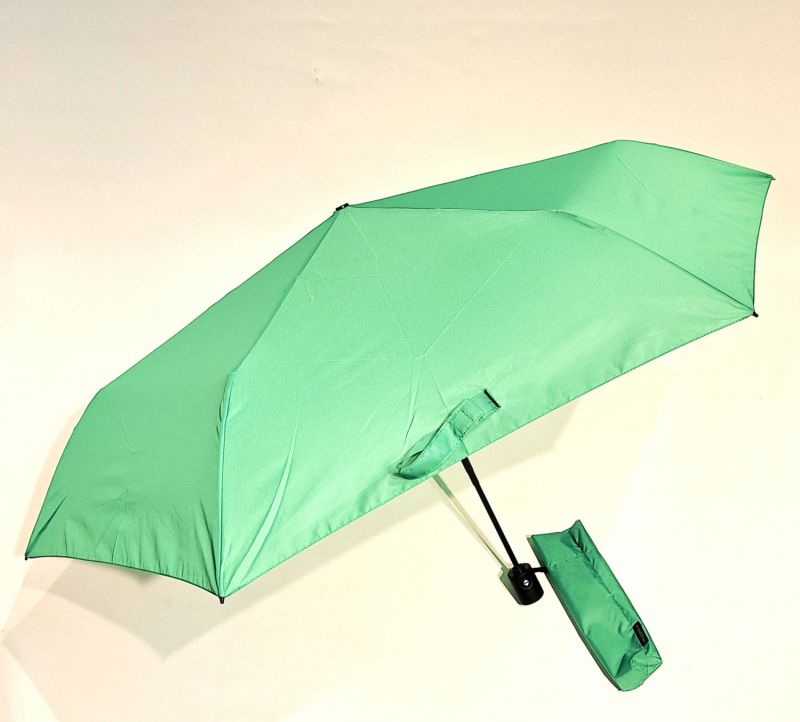 Parapluie Zero Magic pliant Plume open close uni vert Doppler - Ultra léger 175g & solide  