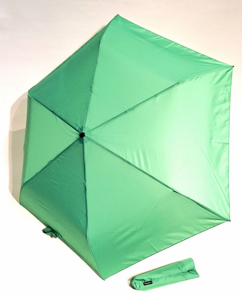 Parapluie Zero Magic pliant Plume open close uni vert Doppler - Ultra léger 175g & solide  