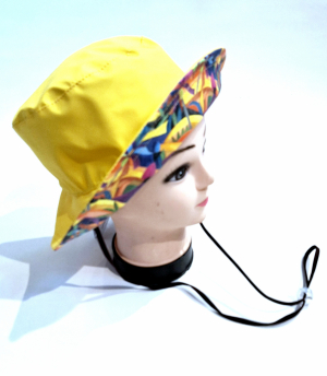 Chapeau de pluie français uni jaune mâte bord imprimé jaune exotique - Teliabic - T Unique - cordon ajustable