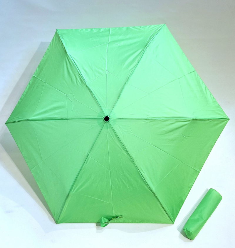 Parapluie mini pliant ultra léger 100g PLUME fin uni vert anis manuel - Top sac à main & Pas cher - Neyrat