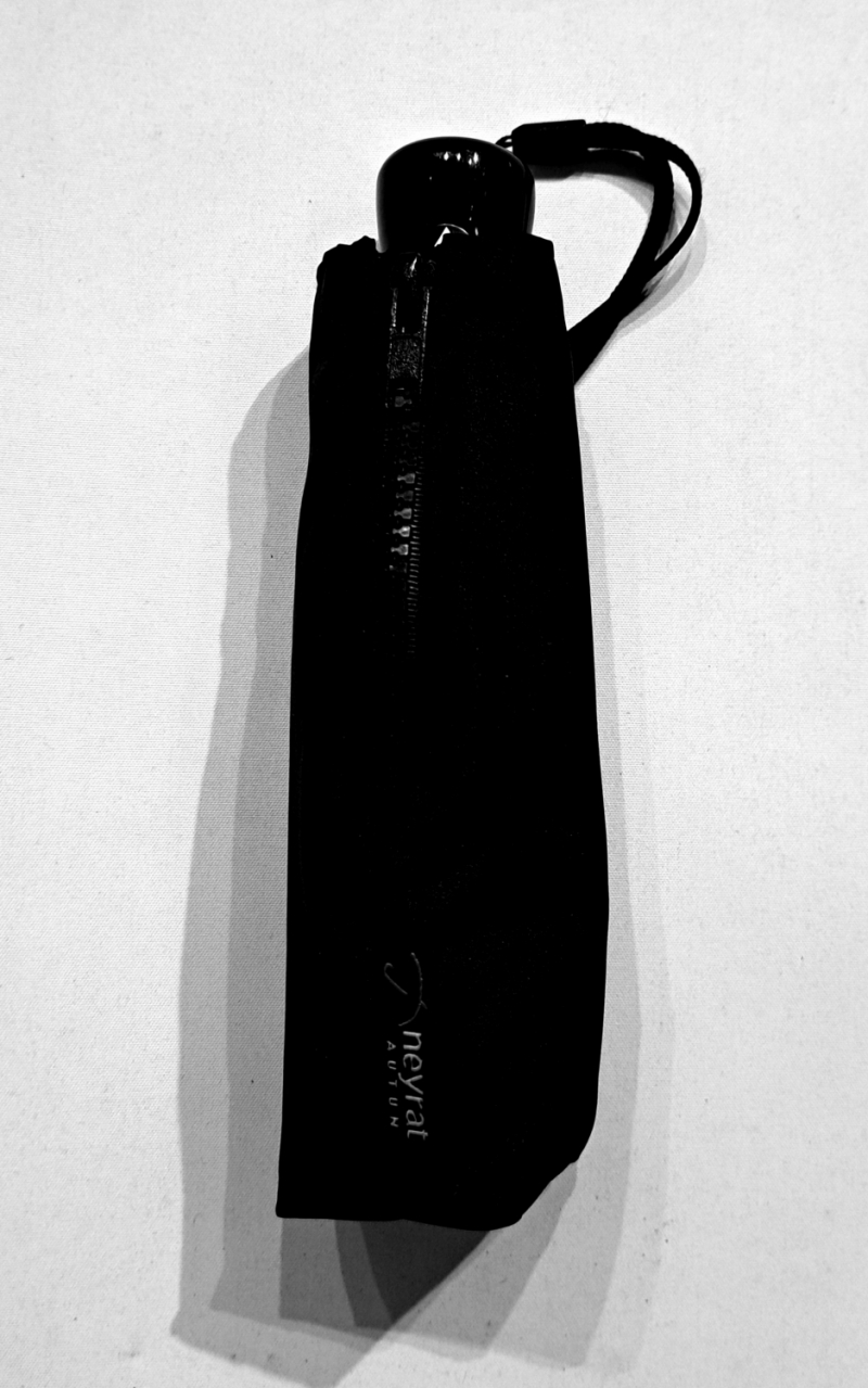 Parapluie micro pliant uni noir automatique ouvrant fermant 20cm Neyrat - Petit & solide