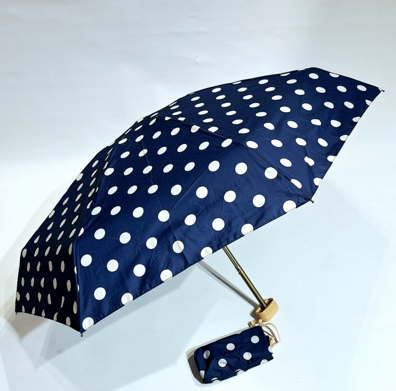 Parapluie de poche plat bleu marine imprimé pois blanc - Poignée bois - Français Vaux - léger & résistant